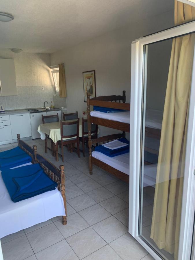 Apartmani Dzapo Srima Eksteriør billede