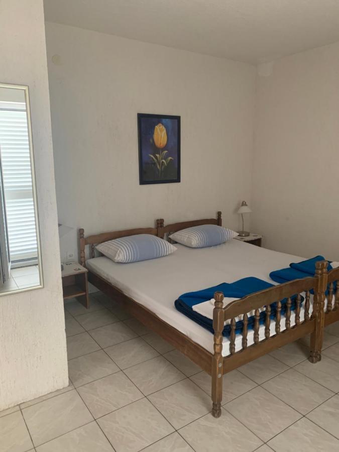 Apartmani Dzapo Srima Eksteriør billede